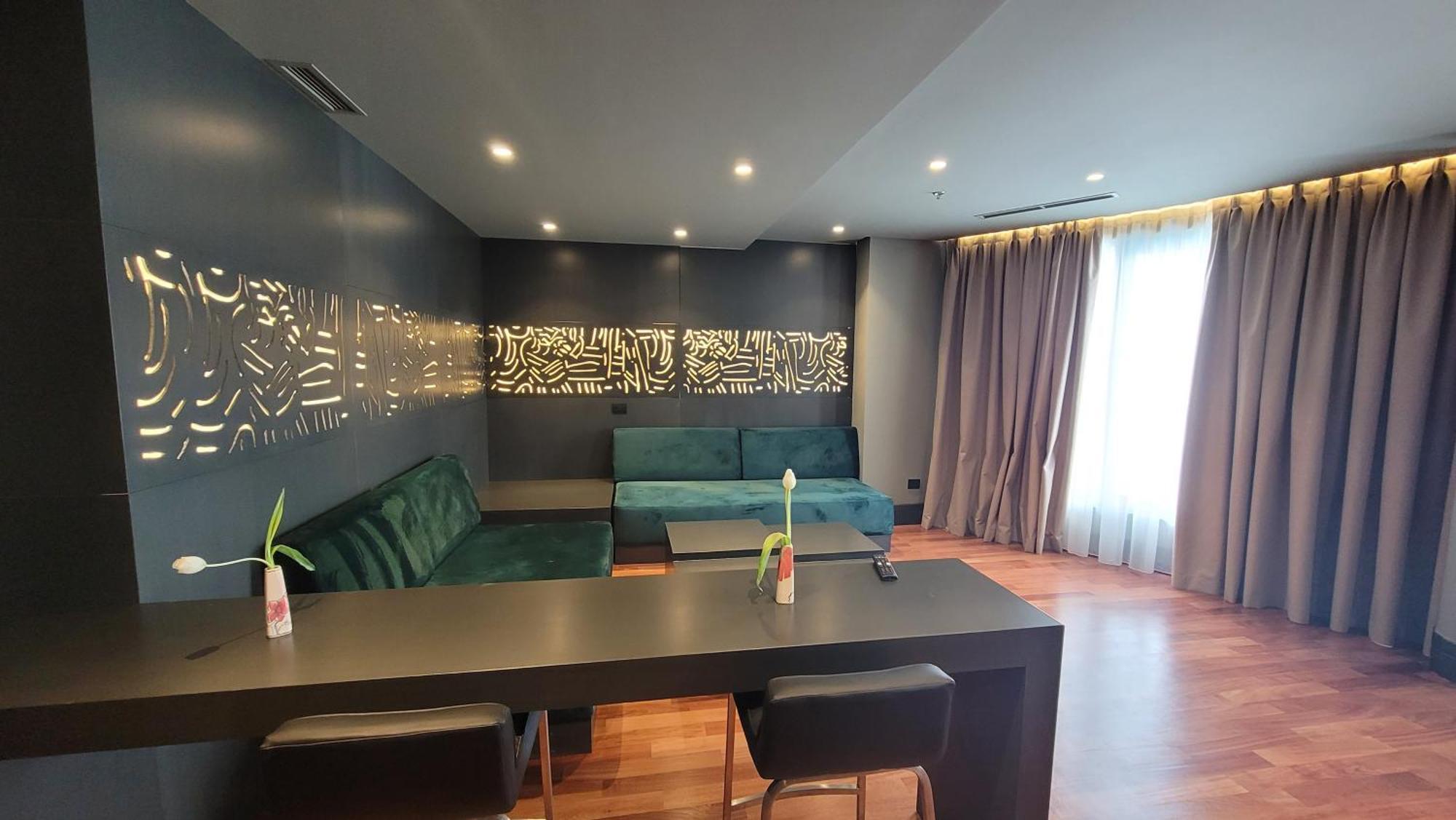 Arka Art Hotel Тирана Екстериор снимка The interior of the hotel