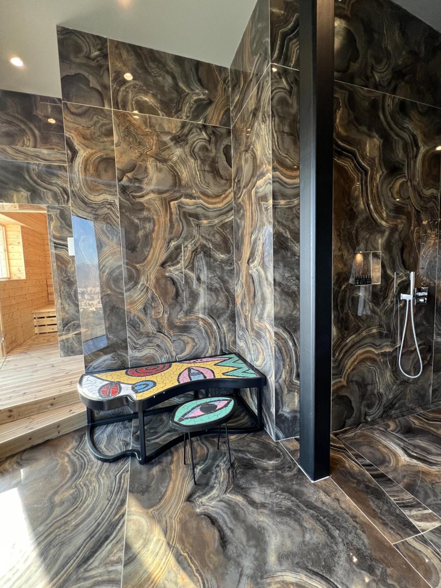 Arka Art Hotel Тирана Екстериор снимка